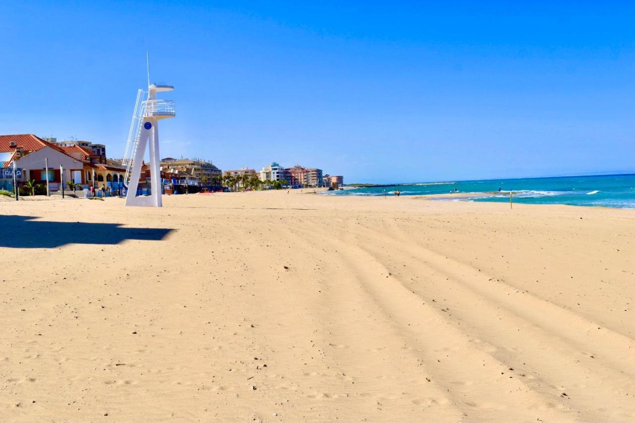 Royal Beach House Vista Mar لا ماتا المظهر الخارجي الصورة